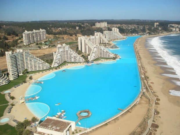 Algarrobo: fa sex in cea mai mare piscina din lume!